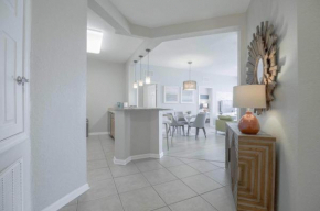 New! Spectacular Vista Cay Penthouse Prize Near Theme Parks Walk to Conventions and Int'l Drive